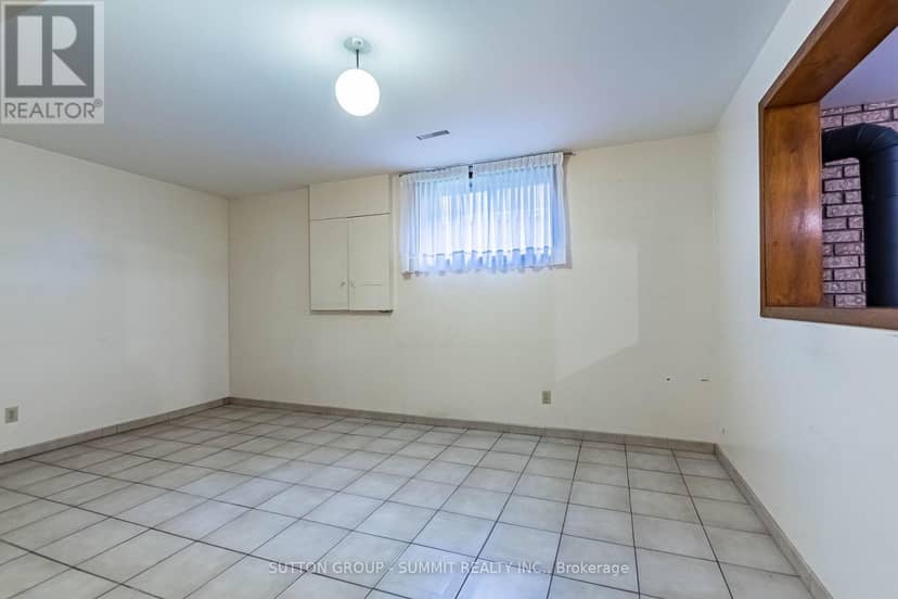 2477 Cliff Road — photo 33 of 40