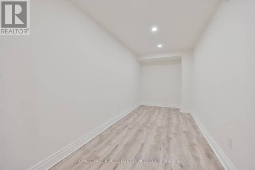 18 Celestine Drive — photo 33 of 39