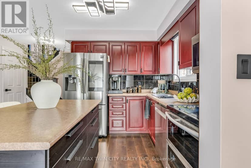 193 Mountain Laurel Crescent — photo 9 of 37