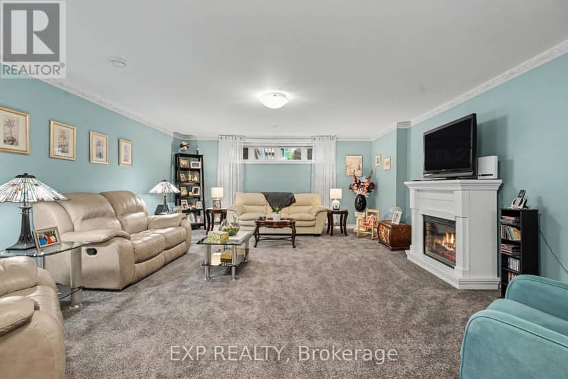 49 Campbell Street — photo 27 of 40