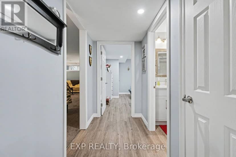 49 Campbell Street — photo 29 of 40