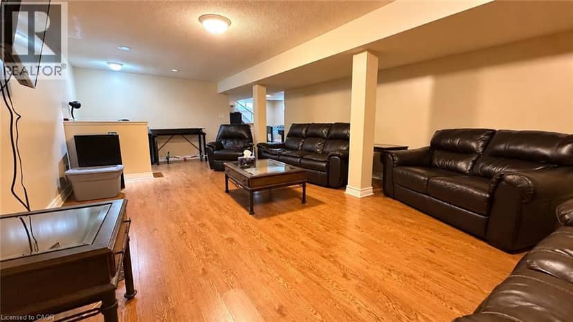 12 ROSELAND Avenue — photo 18 of 25