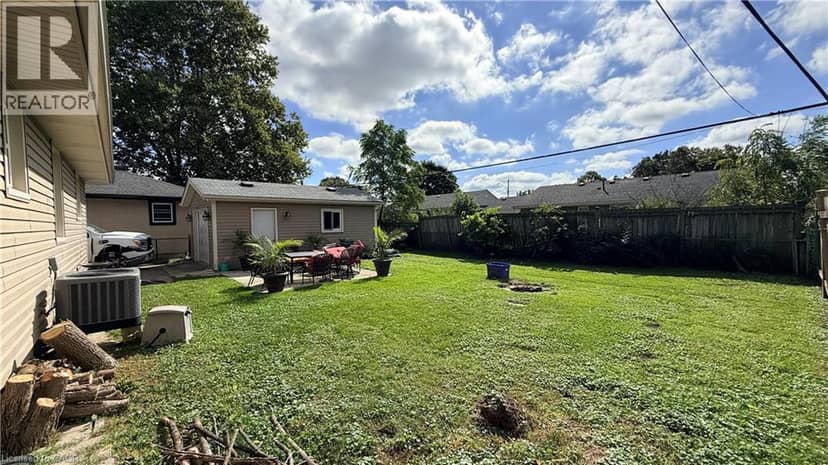 12 ROSELAND Avenue — photo 24 of 25