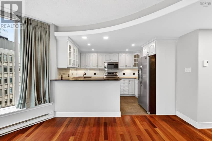 1101 1465 Brenton Street — photo 16 of 40