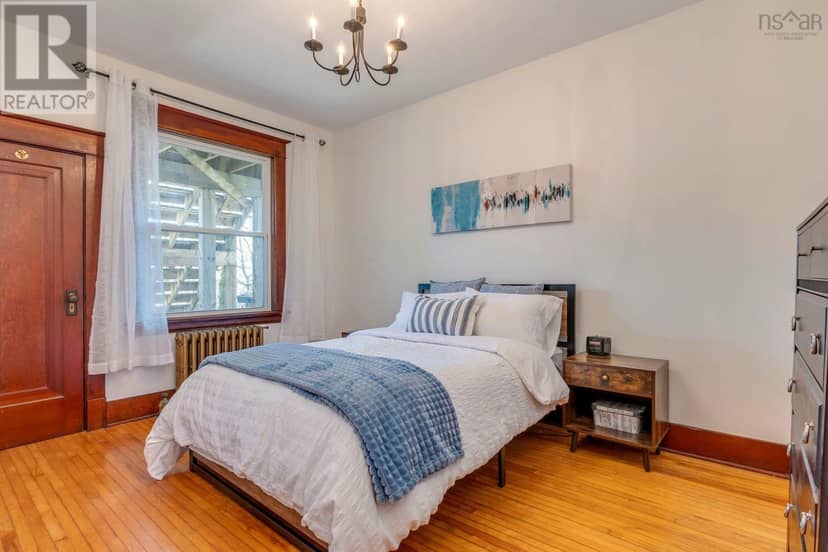 6030/6032 Cherry Street — photo 15 of 40