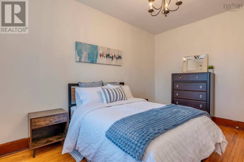 6030/6032 Cherry Street — photo 16 of 40