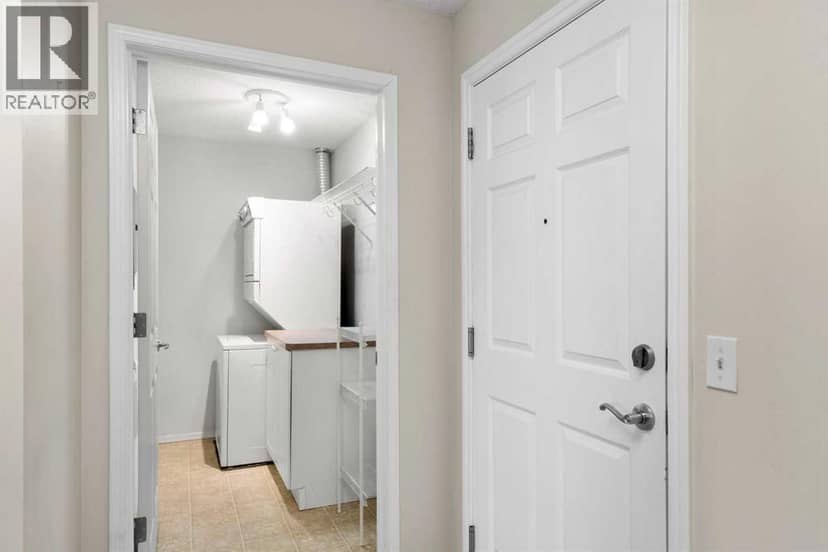 2102, 928 Arbour Lake Road NW — photo 11 of 23