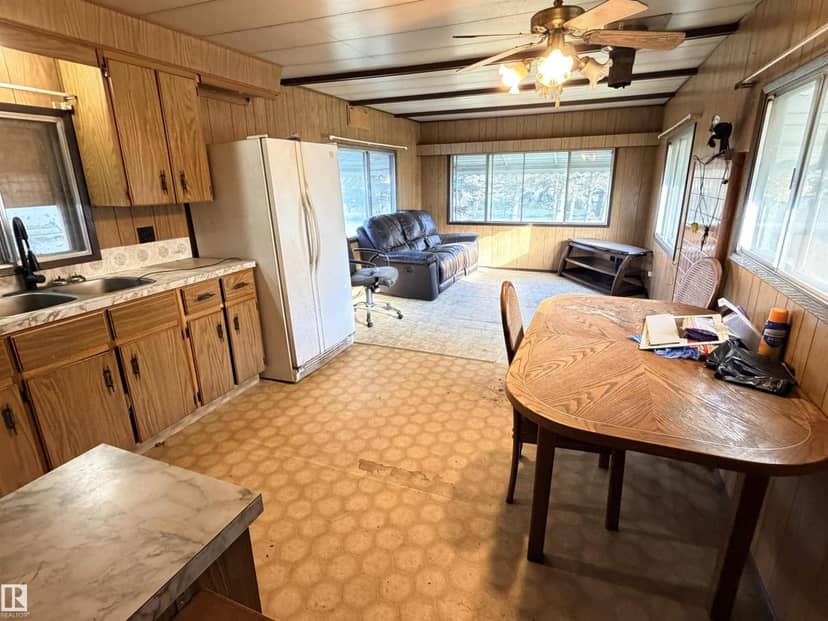 60510 Rge Rd 232, Rural Thorhild County, photo 8