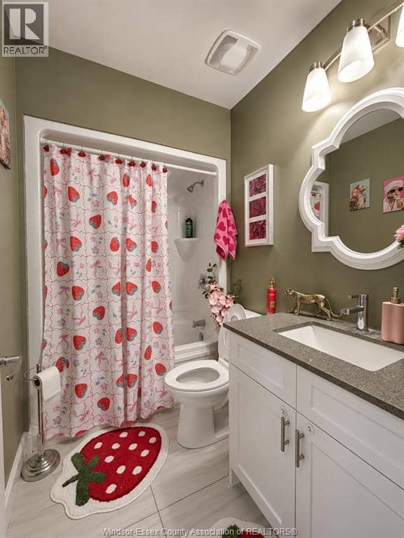 3639 Hallee — photo 7 of 10