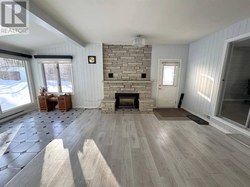 25 Gillanders RD — photo 18 of 40