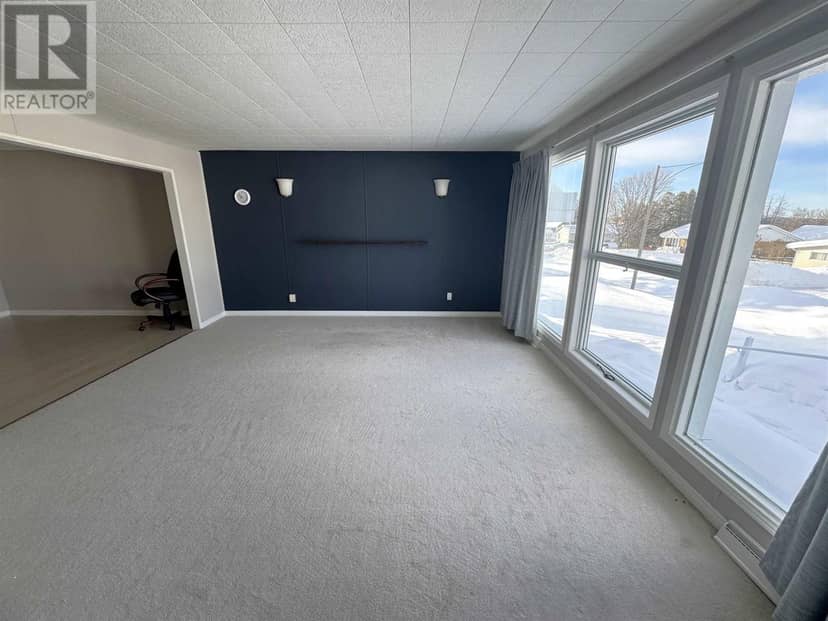 25 Gillanders RD — photo 12 of 40