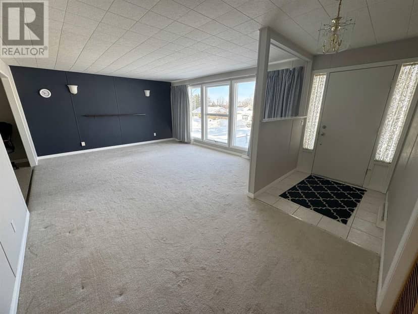 25 Gillanders RD — photo 10 of 40
