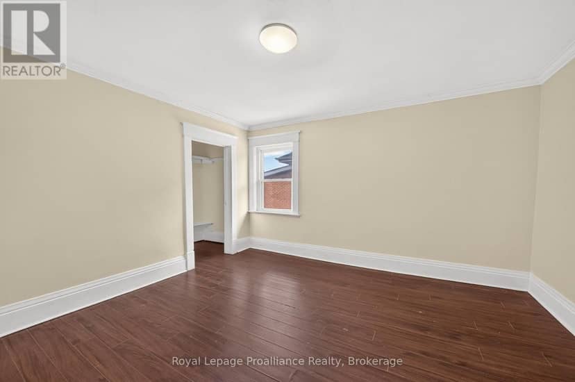 37 Lorne Avenue — photo 27 of 40