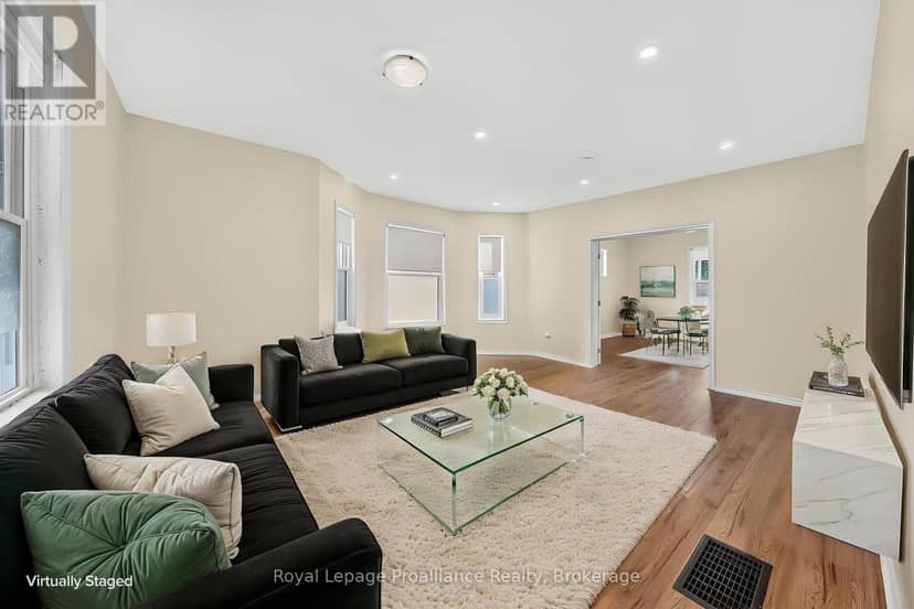 37 Lorne Avenue, Quinte West, photo 7