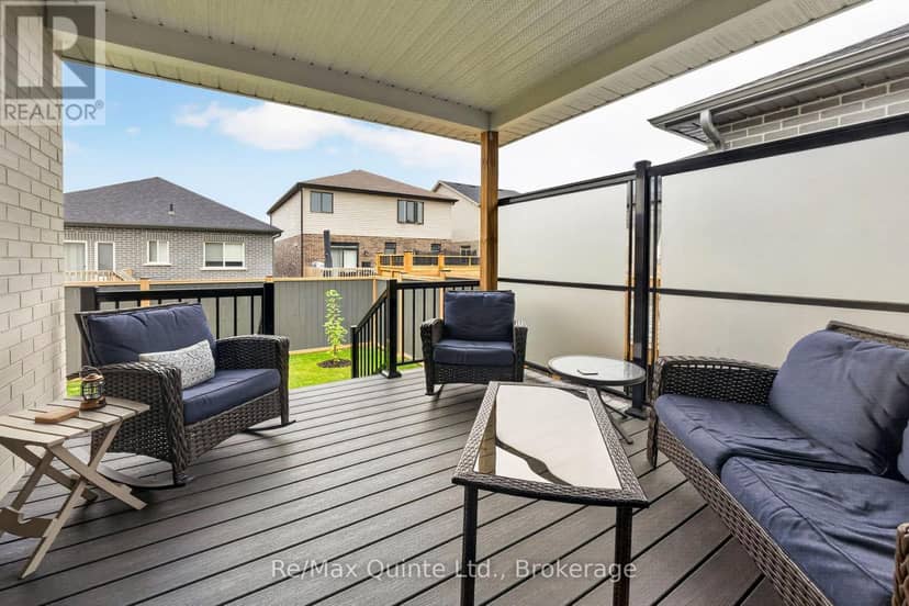 9 Peace River Street — photo 19 of 28