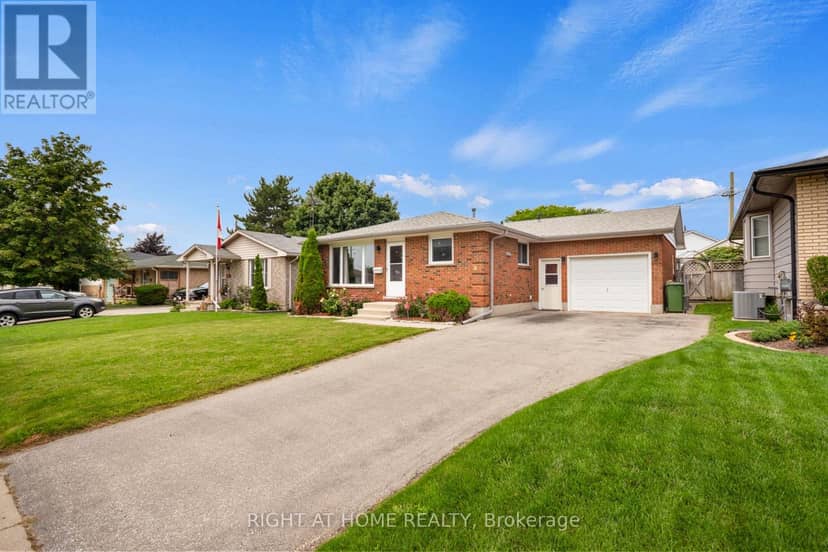 7 Raven Avenue — photo 2 of 25