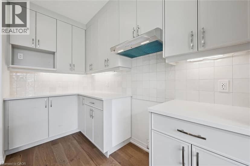 451 BENNINGER Street — photo 13 of 34