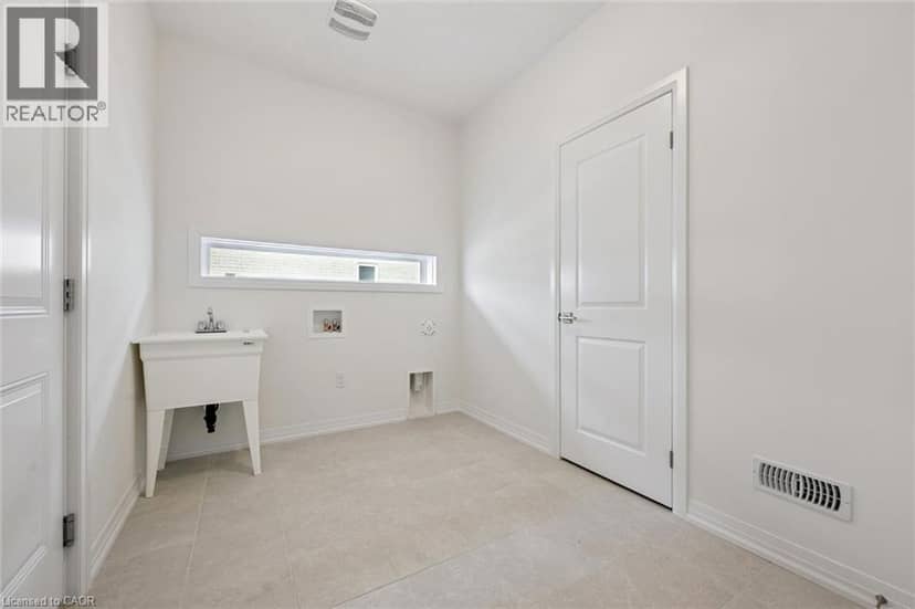 451 BENNINGER Street — photo 31 of 34