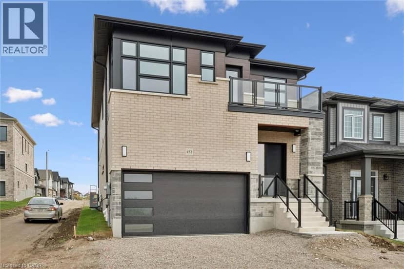 451 BENNINGER Street — photo 3 of 34