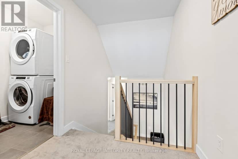 18 Margaret Graham Terrace — photo 16 of 32