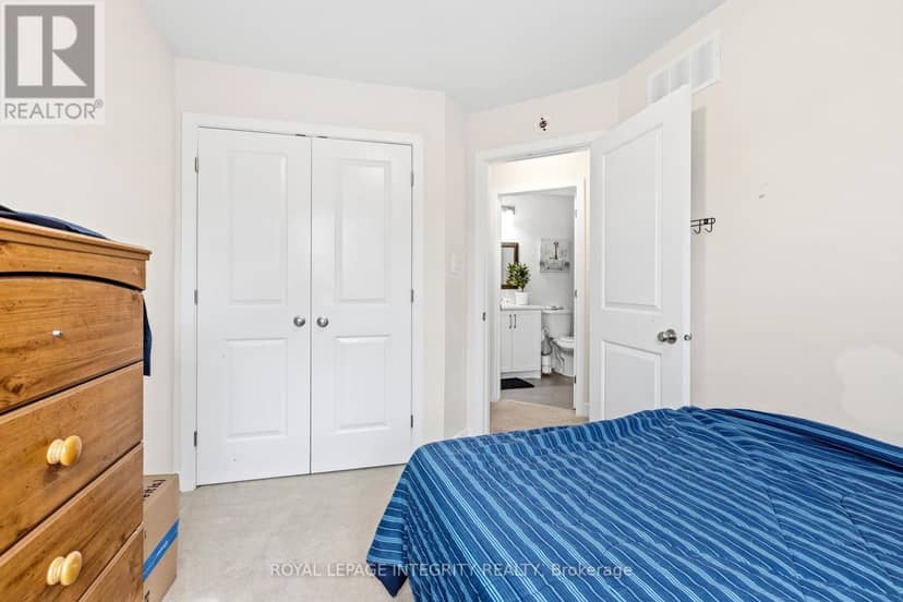 18 Margaret Graham Terrace — photo 19 of 32
