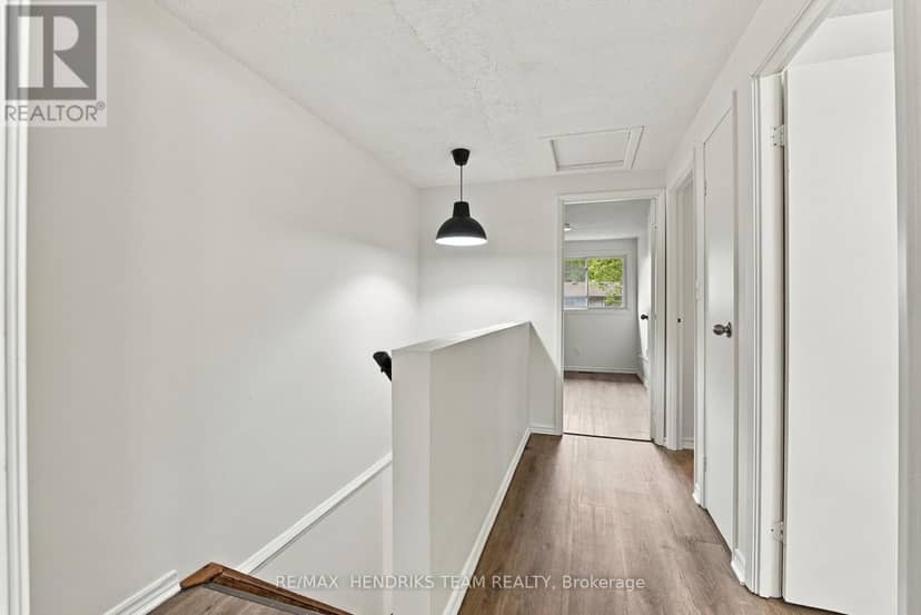 37 - 151 Linwell Road — photo 17 of 33
