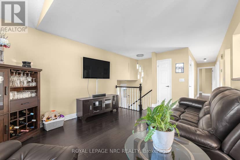 551 Scott Street, St. Catharines, photo 5