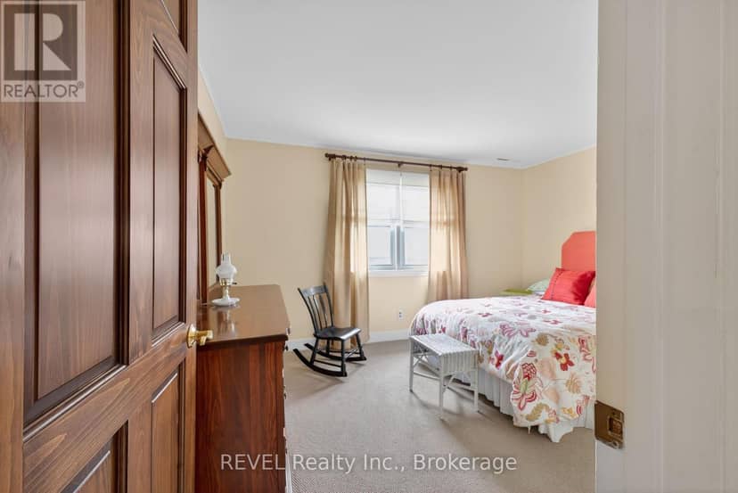 1258 Phillips Street — photo 27 of 38