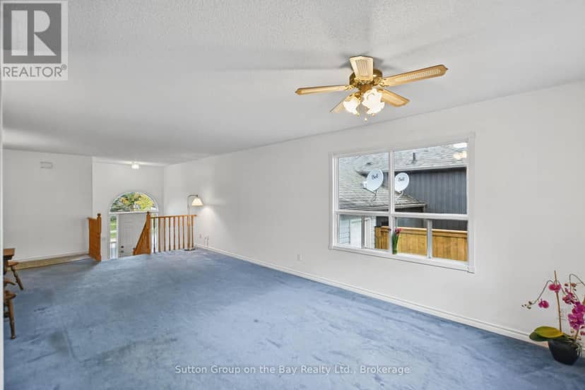 77 Fernbrook Drive — photo 19 of 40