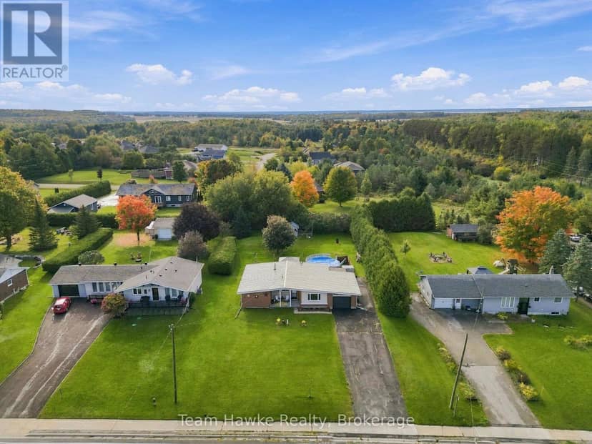 385 Lafontaine Road W, Tiny