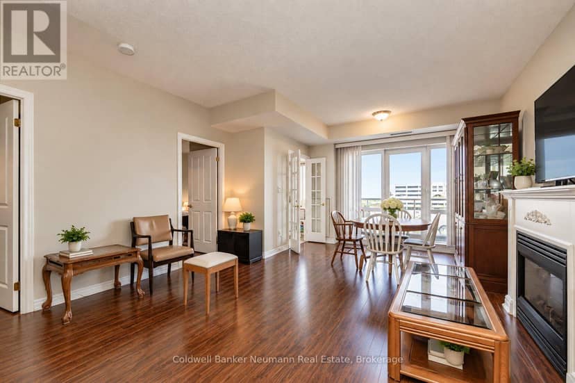 409 - 60 Old Mill Road, Oakville, photo 5