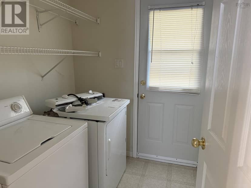 4 Belmont Drive — photo 14 of 28
