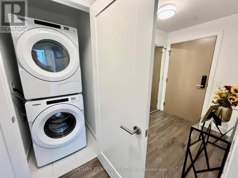 1608 - 575 Bloor Street E, Toronto, photo 5