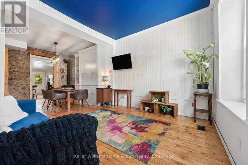 452 St Andrew Street W, Centre Wellington, photo 4