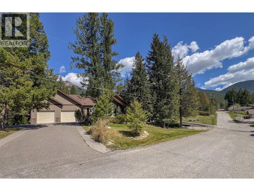 8128 Duby Road, Radium Hot Springs, photo 7