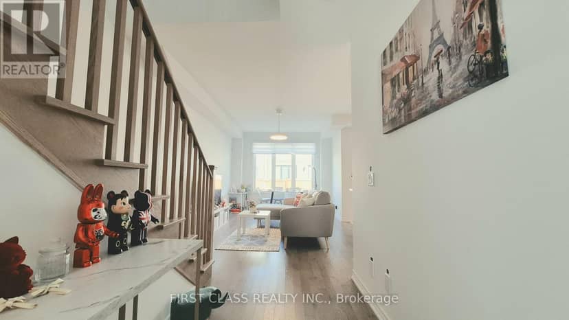 52 Sorbara Way — photo 27 of 40