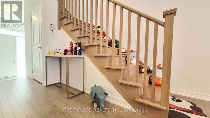 52 Sorbara Way — photo 29 of 40