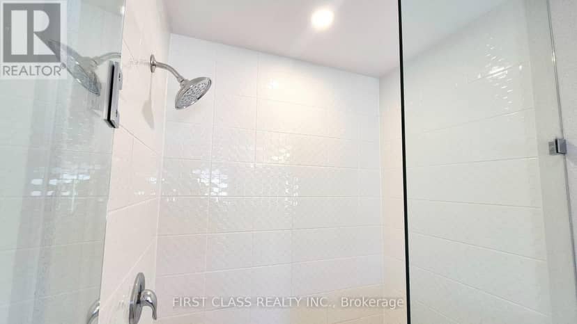 52 Sorbara Way — photo 38 of 40