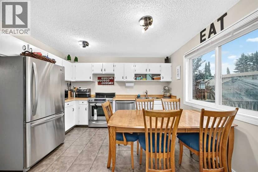 111 Midbend Place SE, Calgary, photo 5