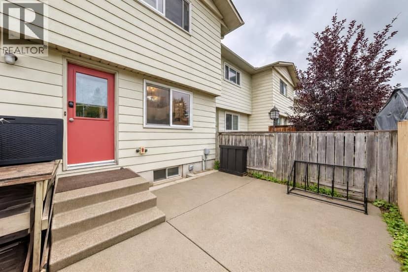111 Midbend Place SE — photo 26 of 30