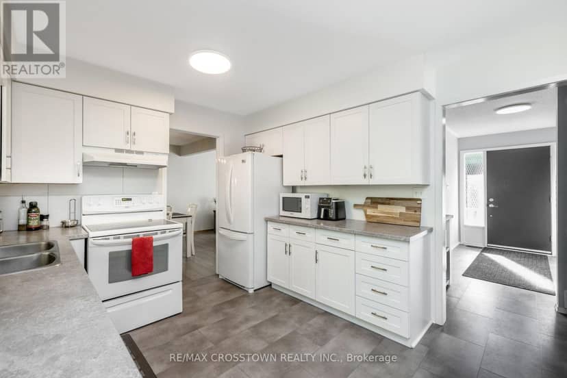 87 Baywood Way — photo 9 of 40