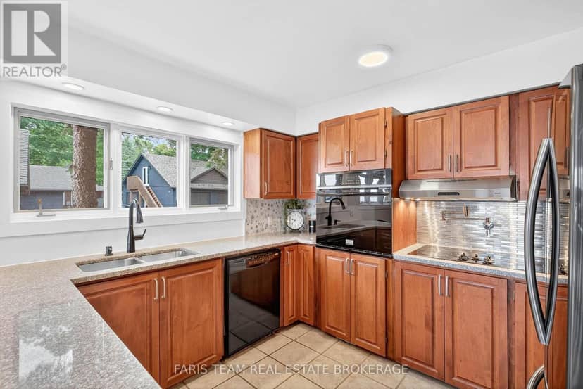 238 Robins Point Road — photo 9 of 40