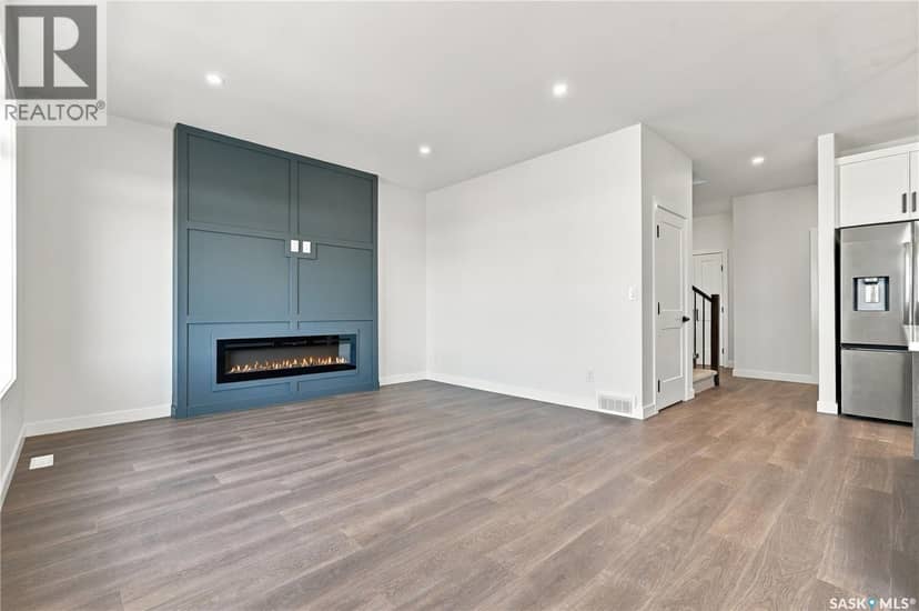 251 Doran WAY — photo 17 of 38