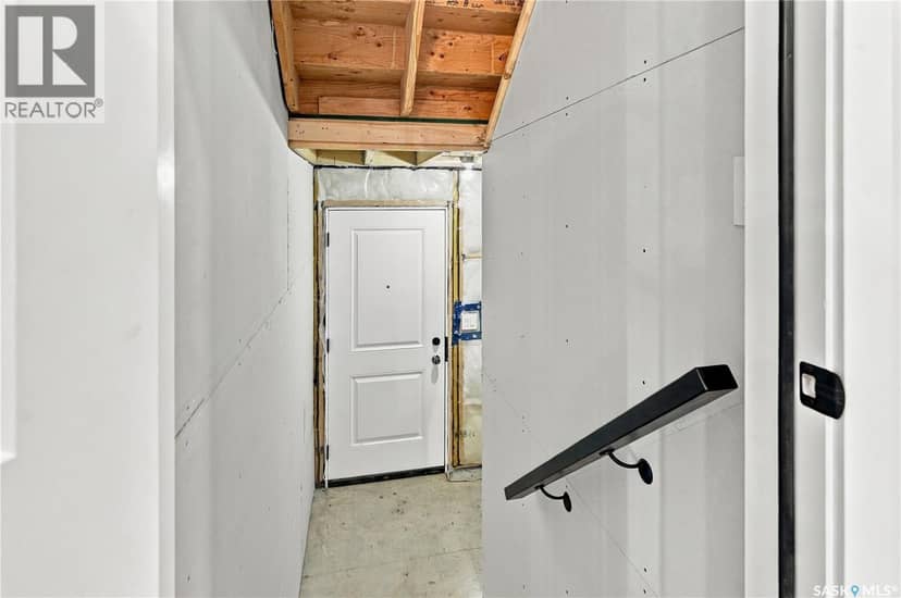 251 Doran WAY — photo 19 of 38