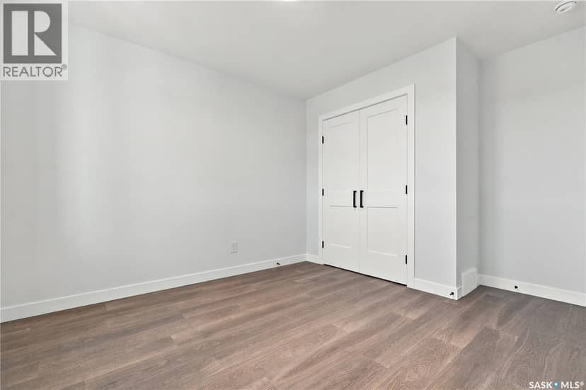 251 Doran WAY — photo 34 of 38