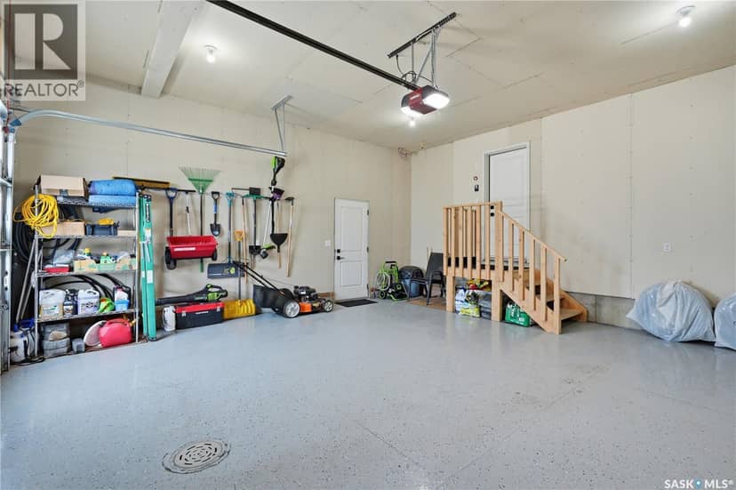 246 Prasad MANOR — photo 37 of 40