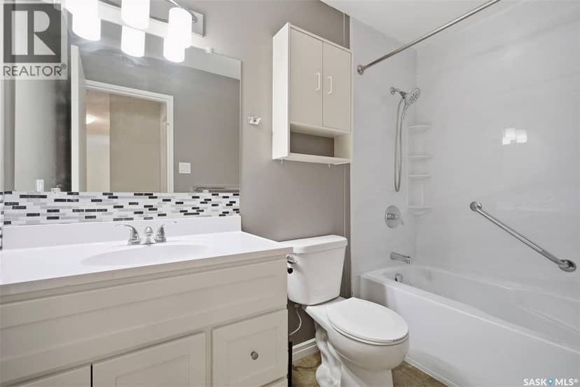 105A 4040 8th STREET E — photo 12 of 29