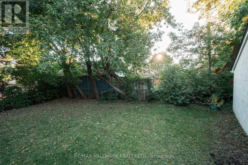 28 Finsbury Crescent — photo 32 of 33