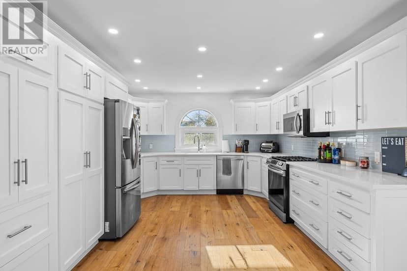 47 Jillian Drive, Cornwall, photo 3