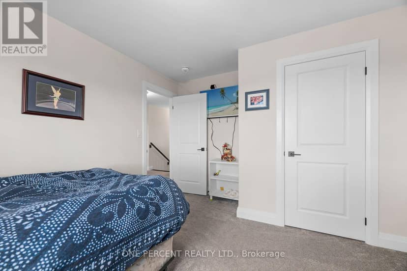 626 Haylock Gardens — photo 26 of 35